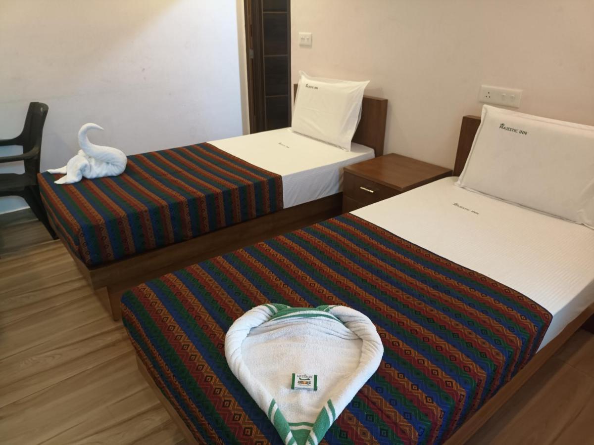 Majestic Inn Thiruvananthapuram Ngoại thất bức ảnh